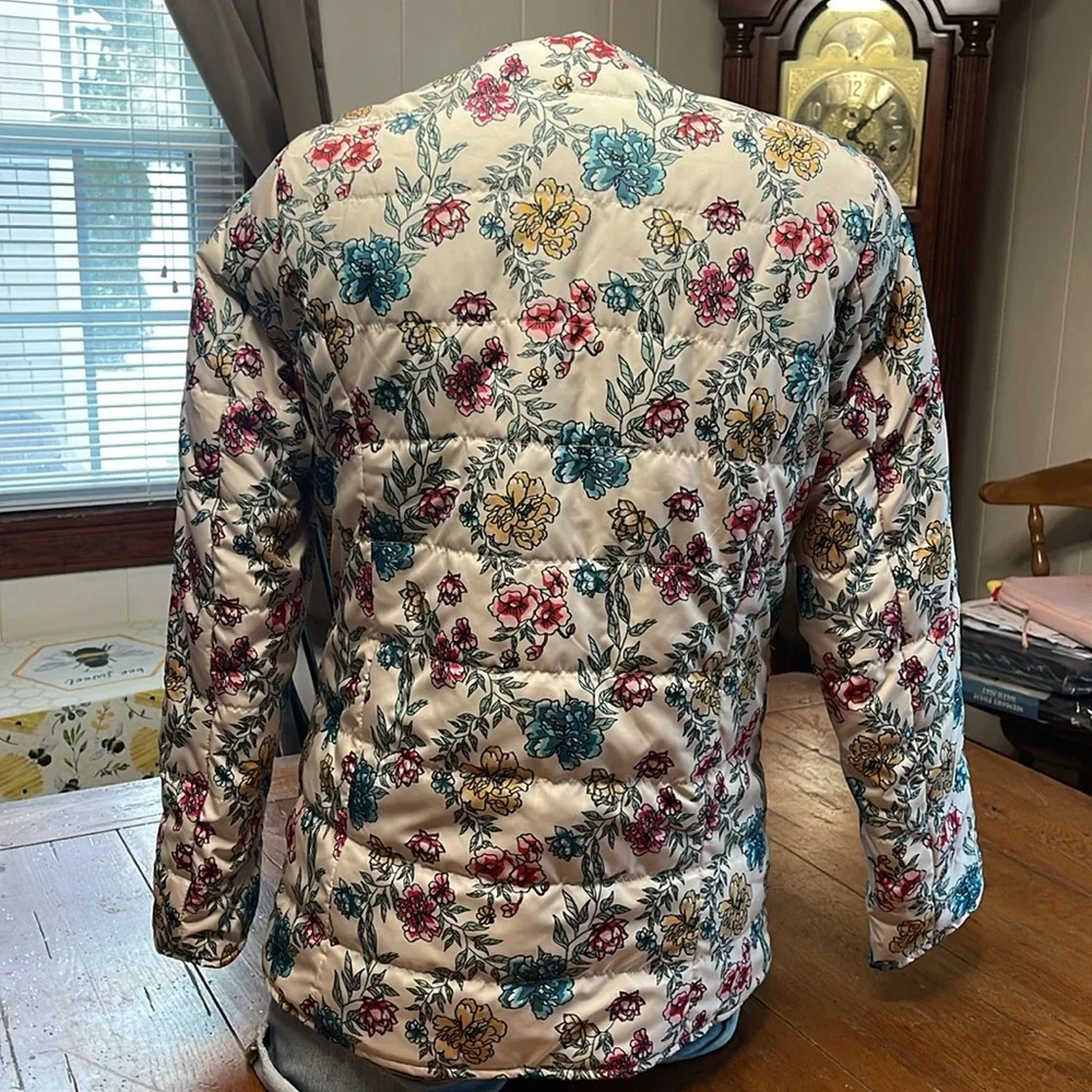 Cotton Traders Quilted Reversible Jacket Size 6 - tags Attached